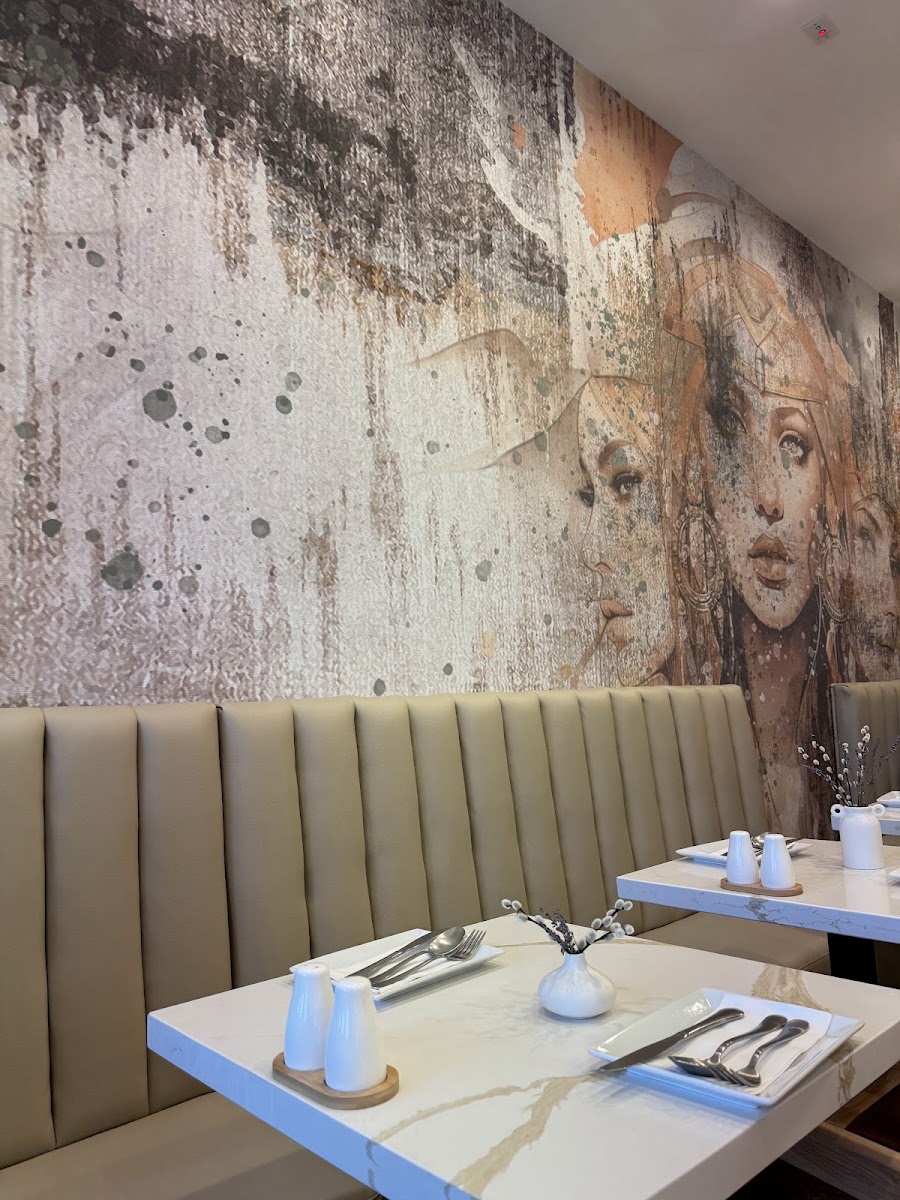 Lava Kitchen Photos 2